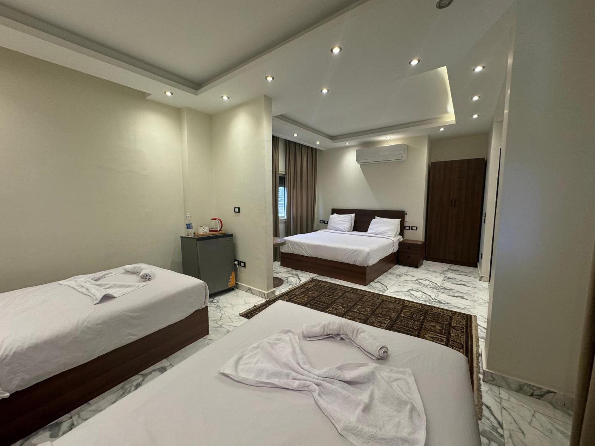 Unique Pyramids Boutique Inn Kafrat al Jabal