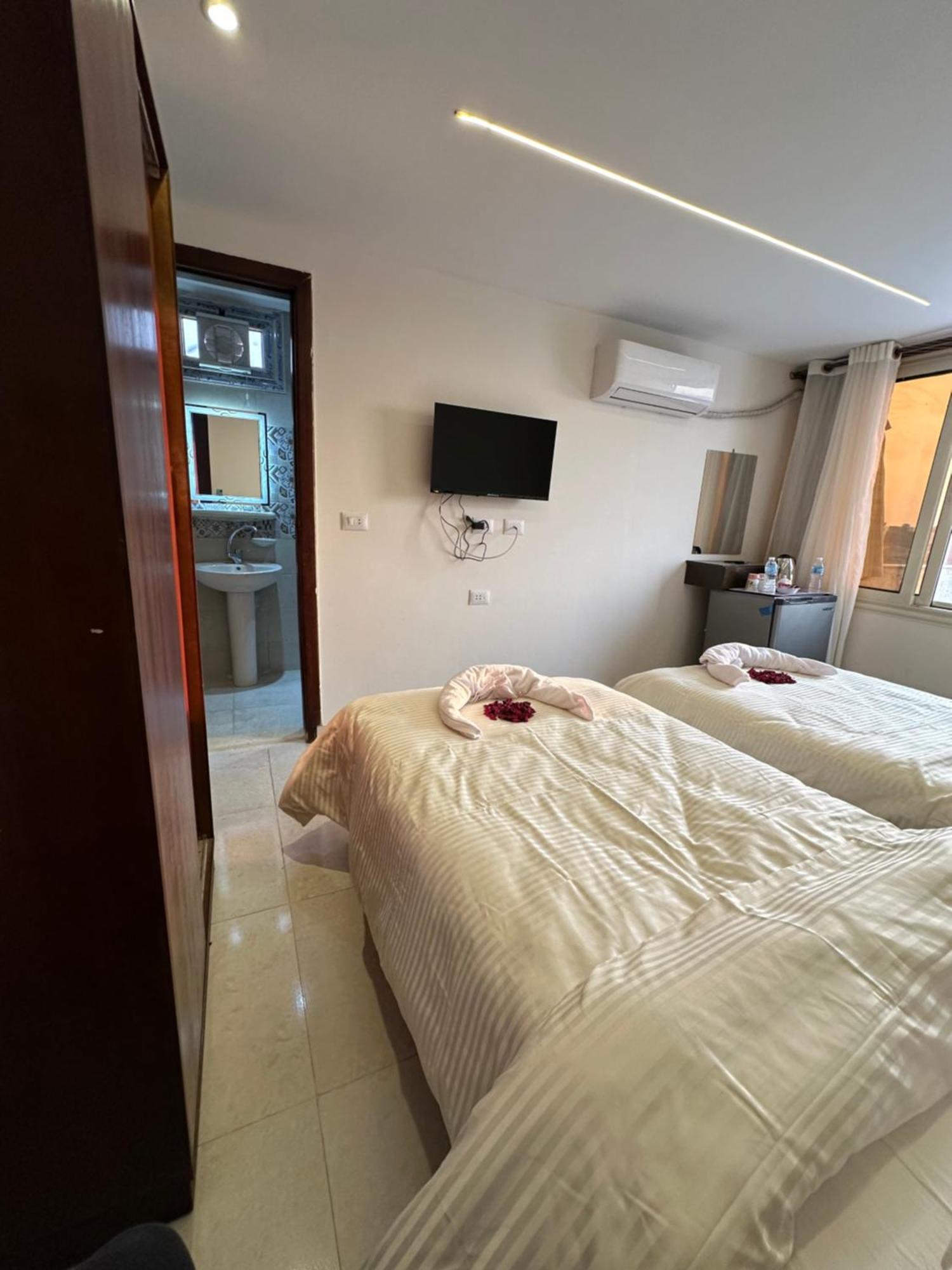 Hotel Sun 3 Pyramids 3*