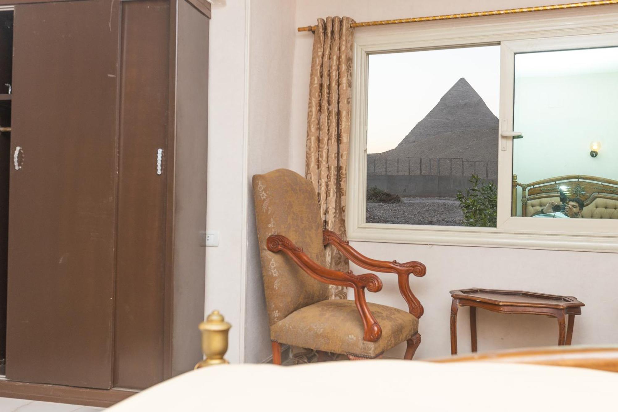 Guest house Grensha Pyramids