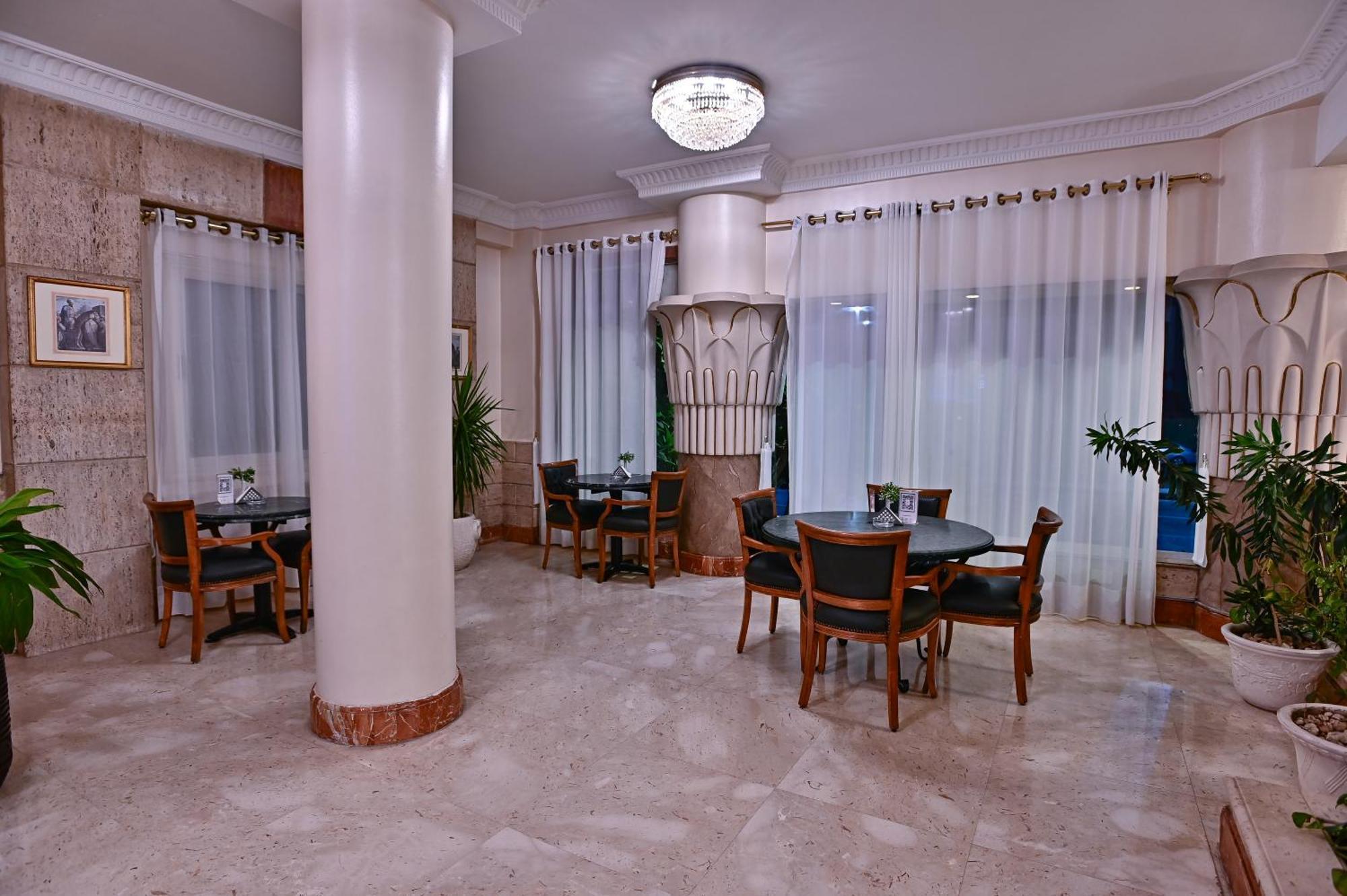 Hotel Swiss Nile 4*