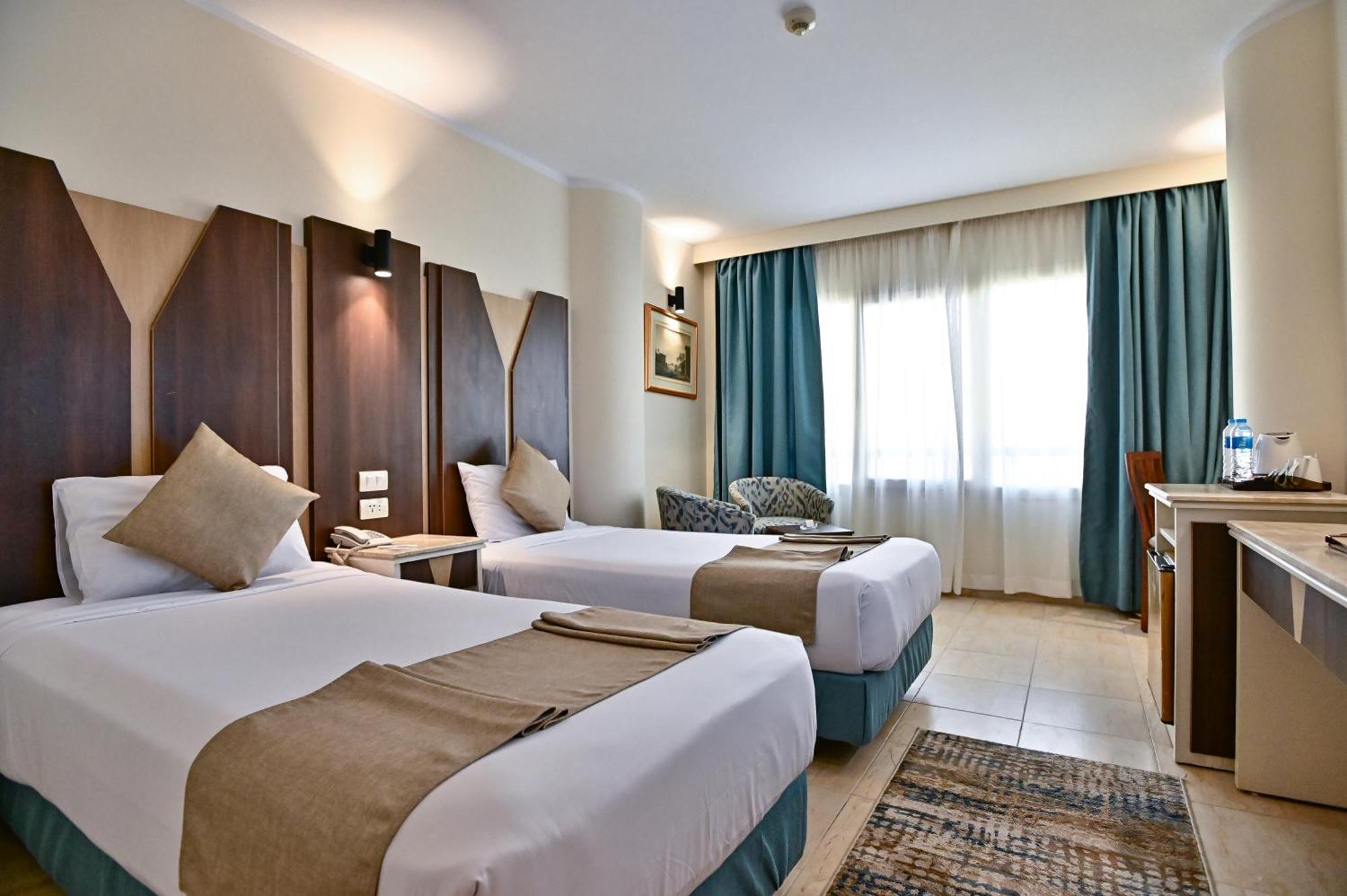 Swiss Nile 4* Giza