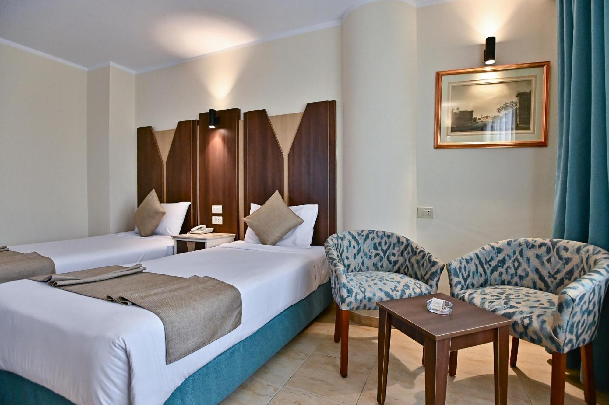 Hotel Swiss Nile 4*