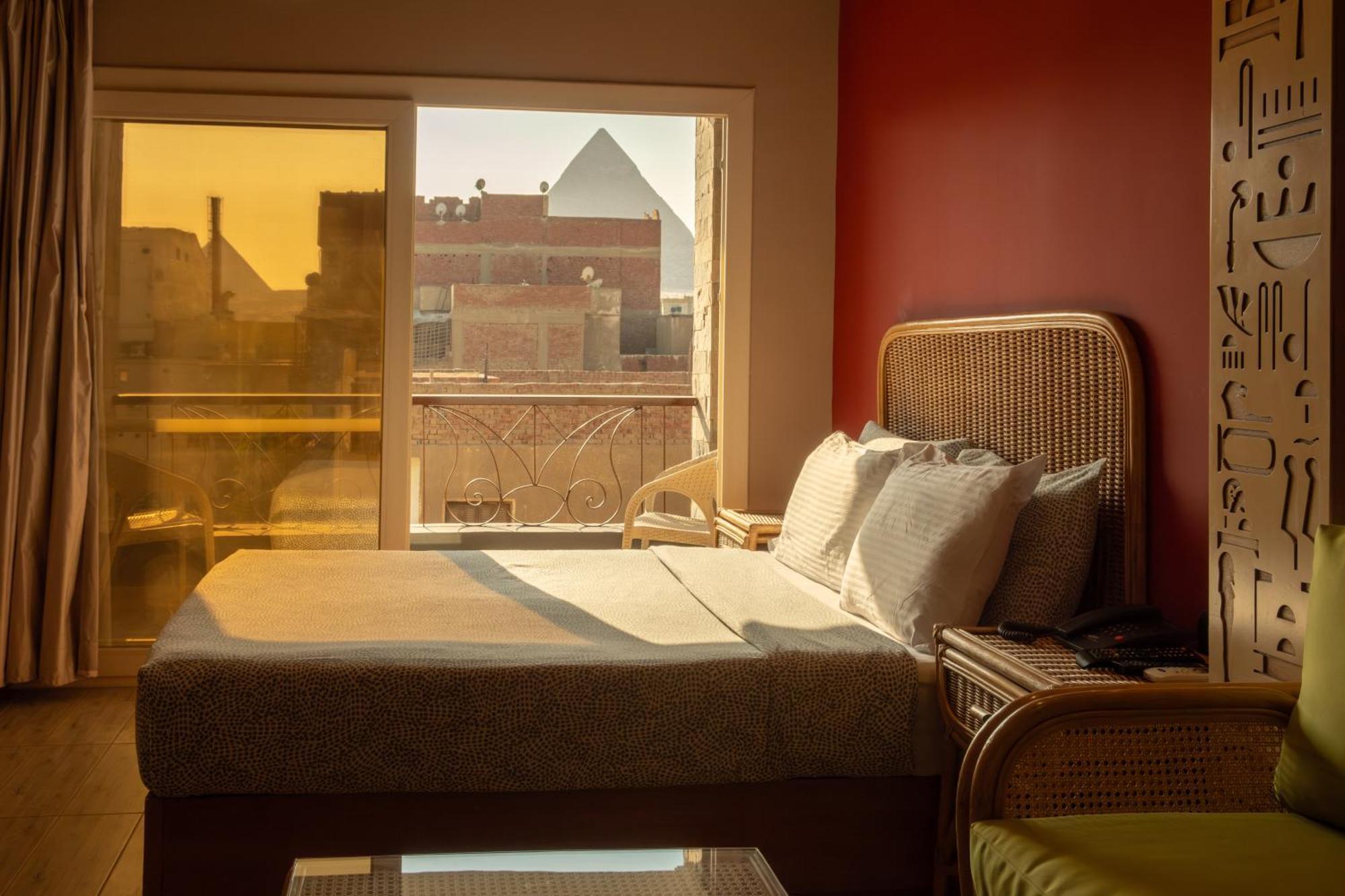 Jimmy Pyramids Hotel Kafrat al Jabal