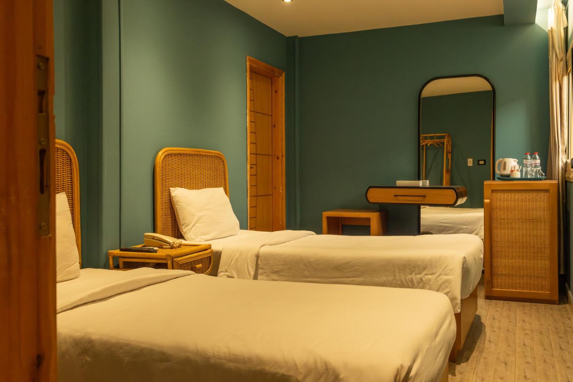Hotel Jimmy Pyramids 4*