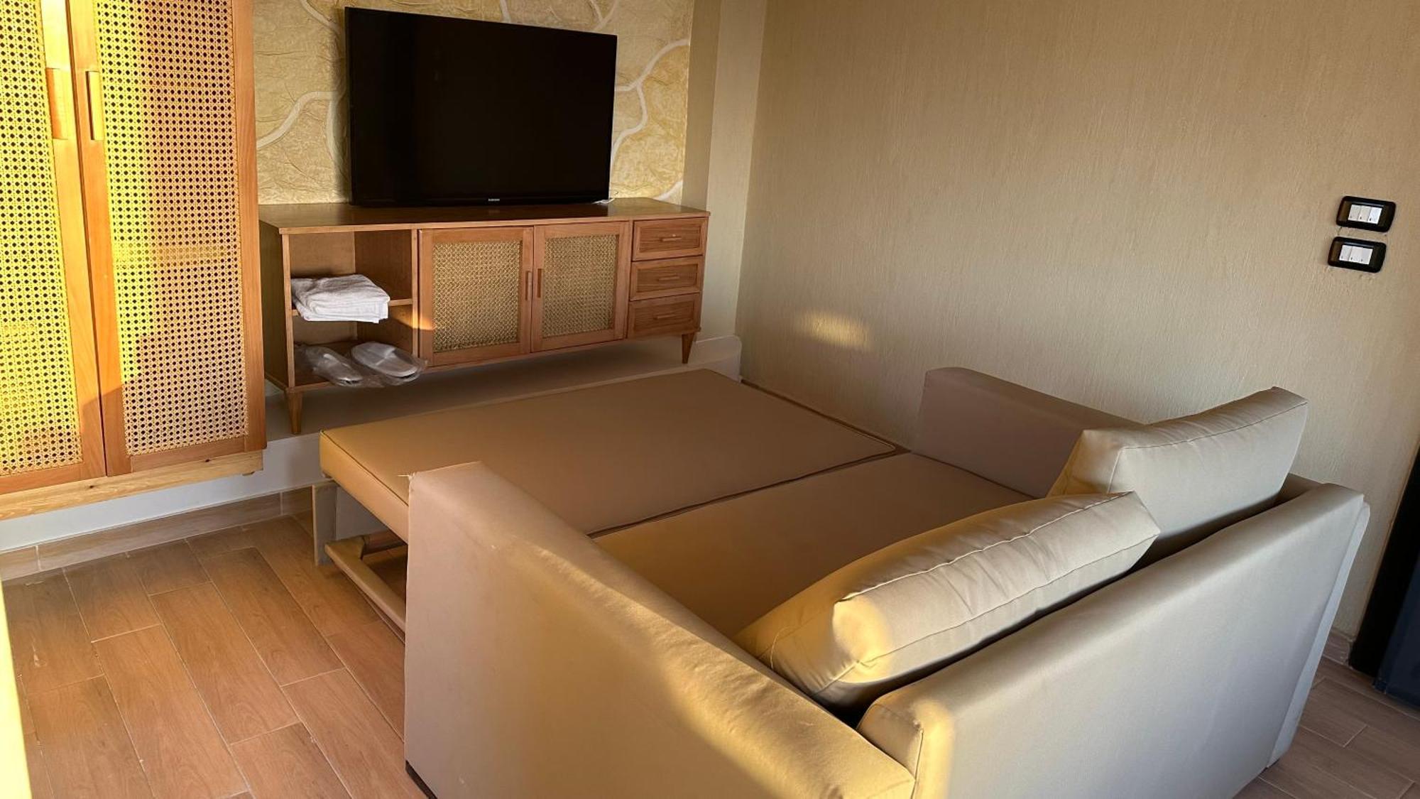 Hotel Eterna Pyramids 4*