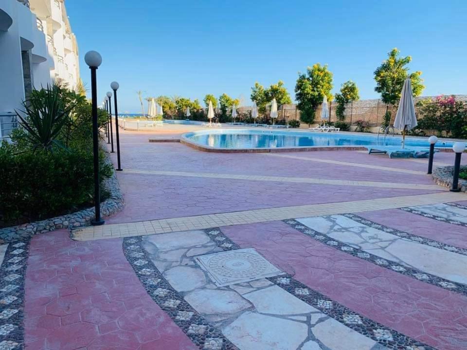 Aparthotel Cecelia *