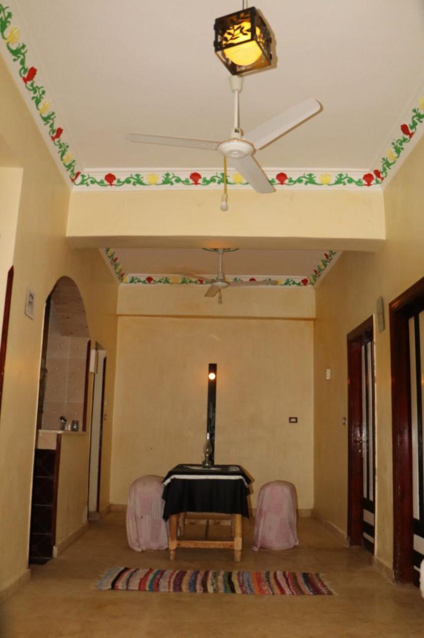 Twin Close To Tourist Areas * Luxor