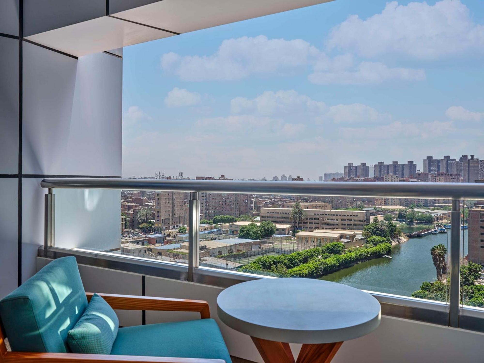Hilton Nile Maadi 5*