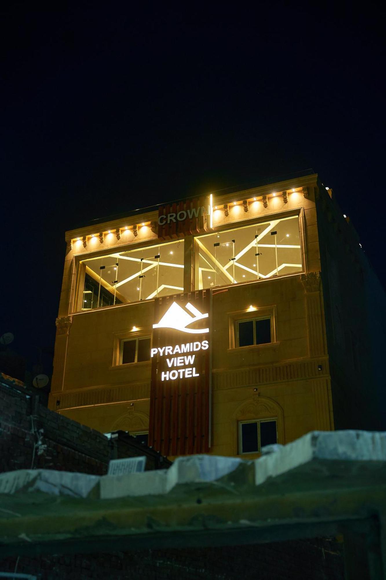 Crown Pyramids View Hotel 3*
