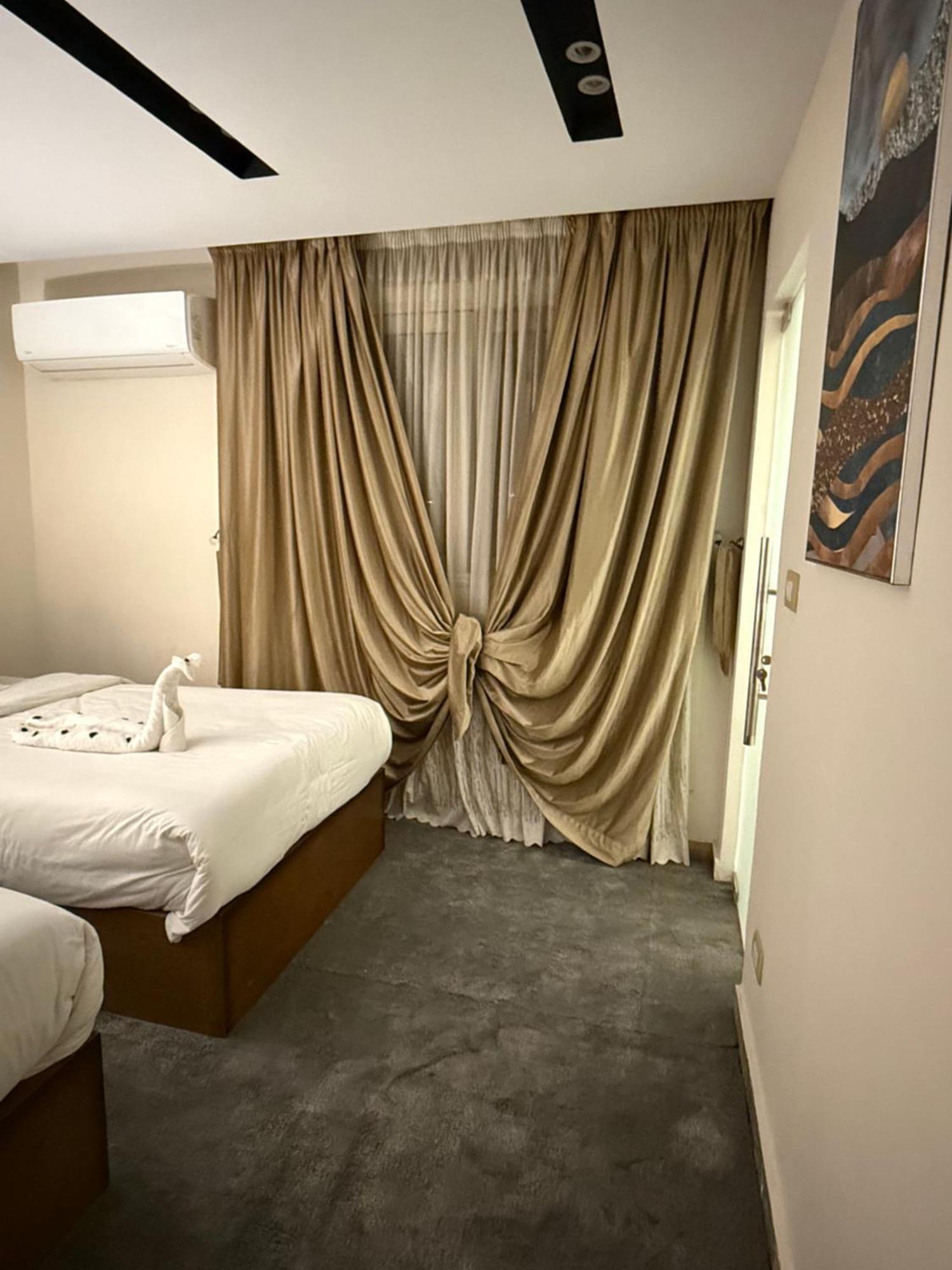 Topaz Pyramids View Hotel Kafrat al Jabal