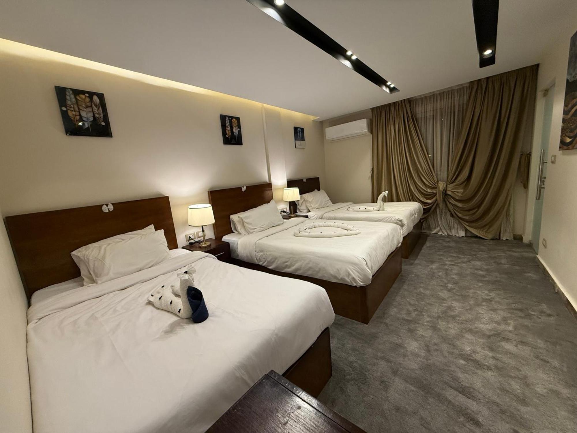 Topaz Pyramids View Hotel Kafrat al Jabal