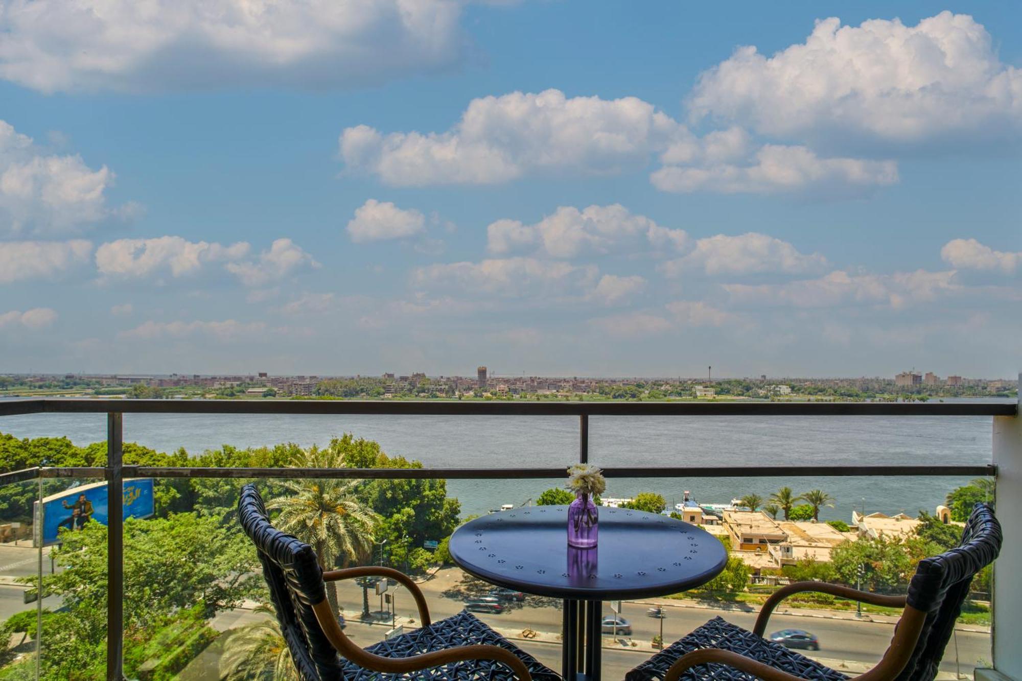 Holiday Maadi By Ihg Hotel 5*