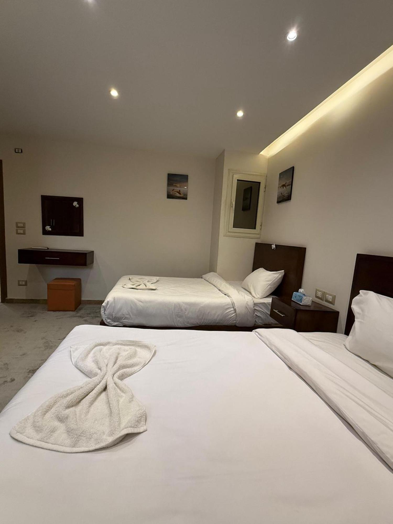Hotel Topaz Pyramids View Kafrat al Jabal