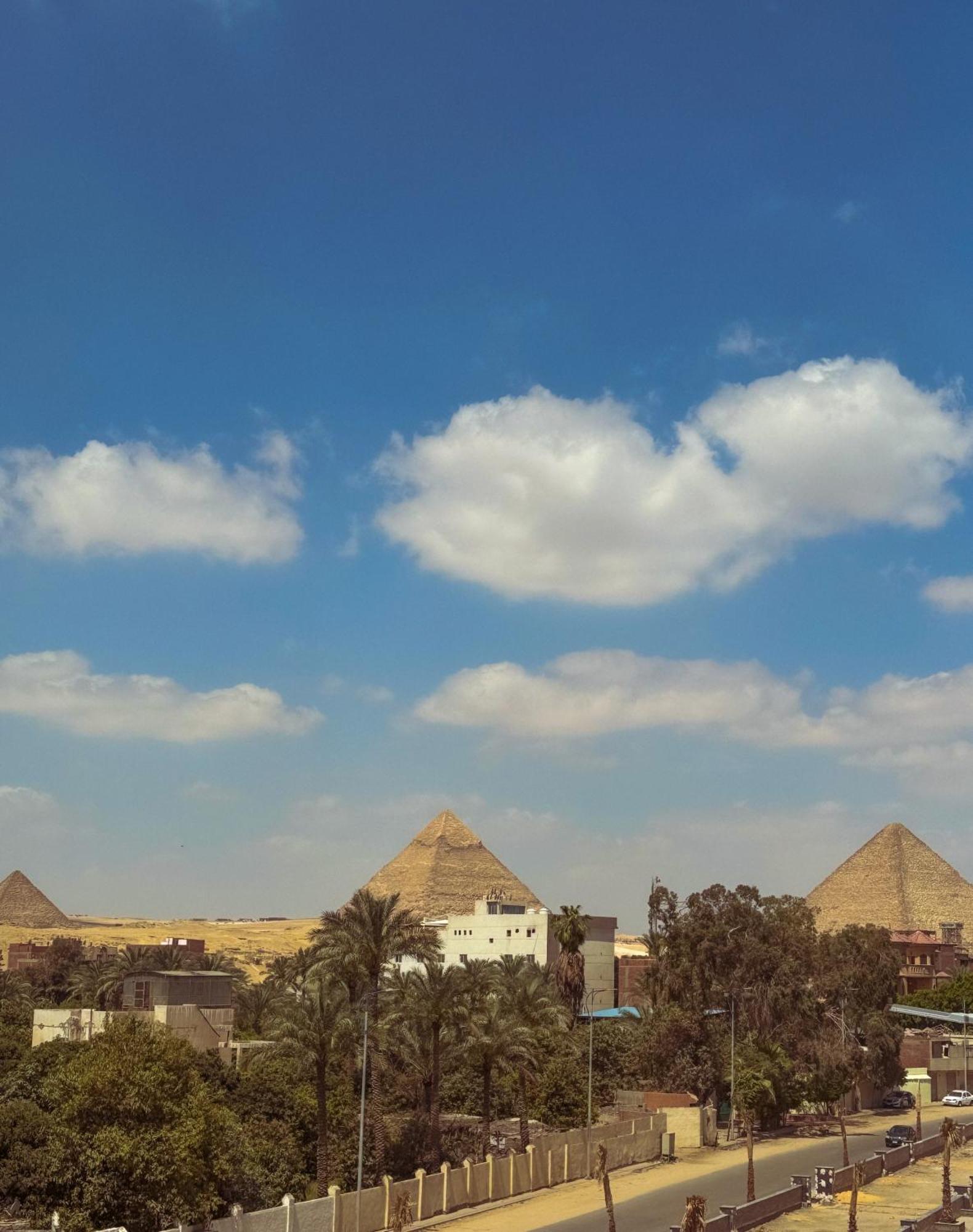 Almas Pyramids Hotel