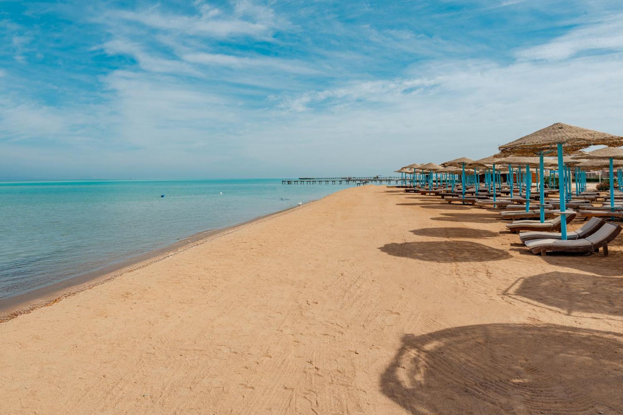 Complex Sunrise Alora Aqua Park 4*