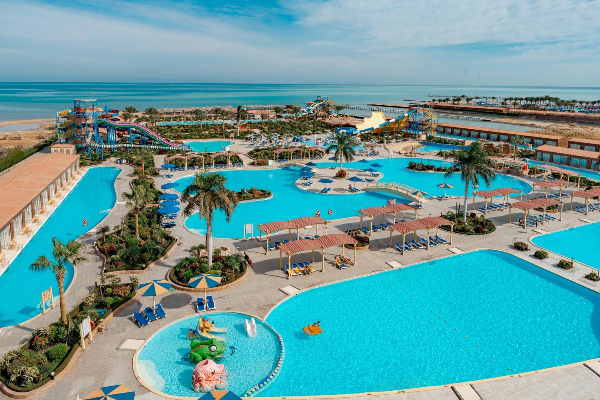Sunrise Alora Aqua Park Complex