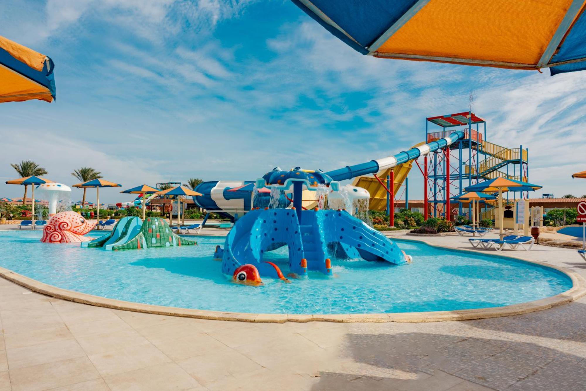 Sunrise Alora Aqua Park Complex