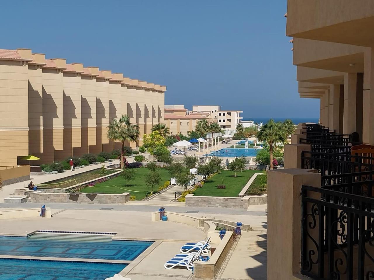 In With Private Resort