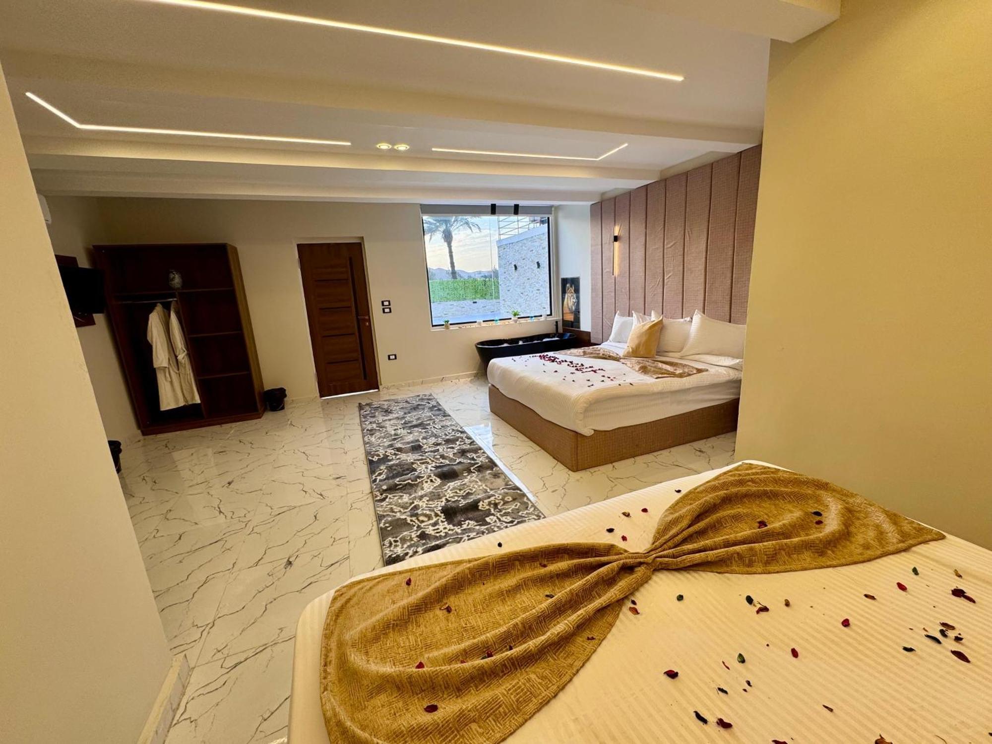 New Golf Pyramids View Hotel 3*