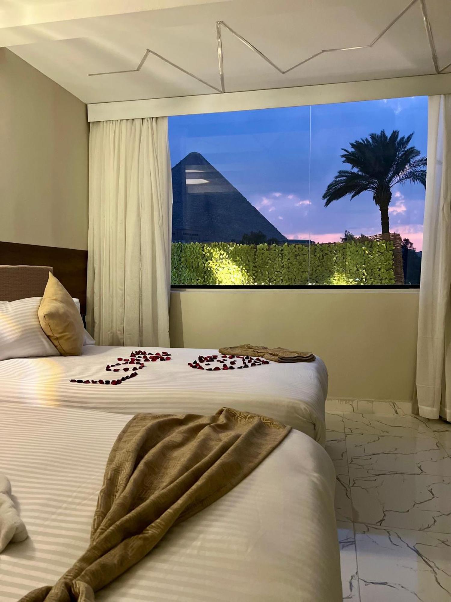 New Golf Pyramids View 3* Kafrat al Jabal