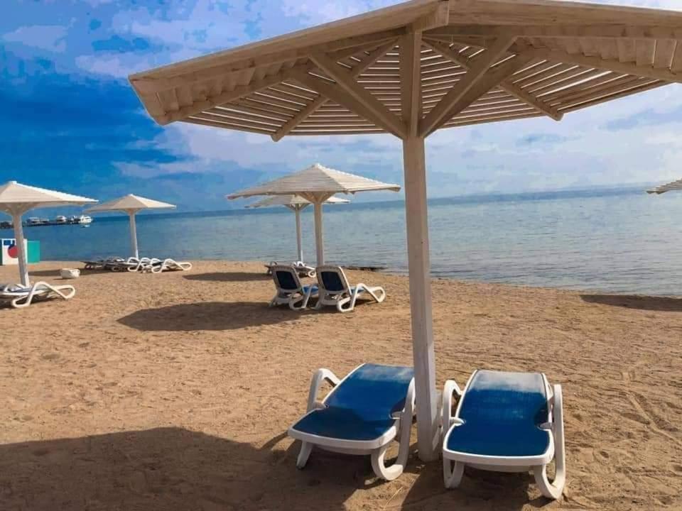 In With Private Resort