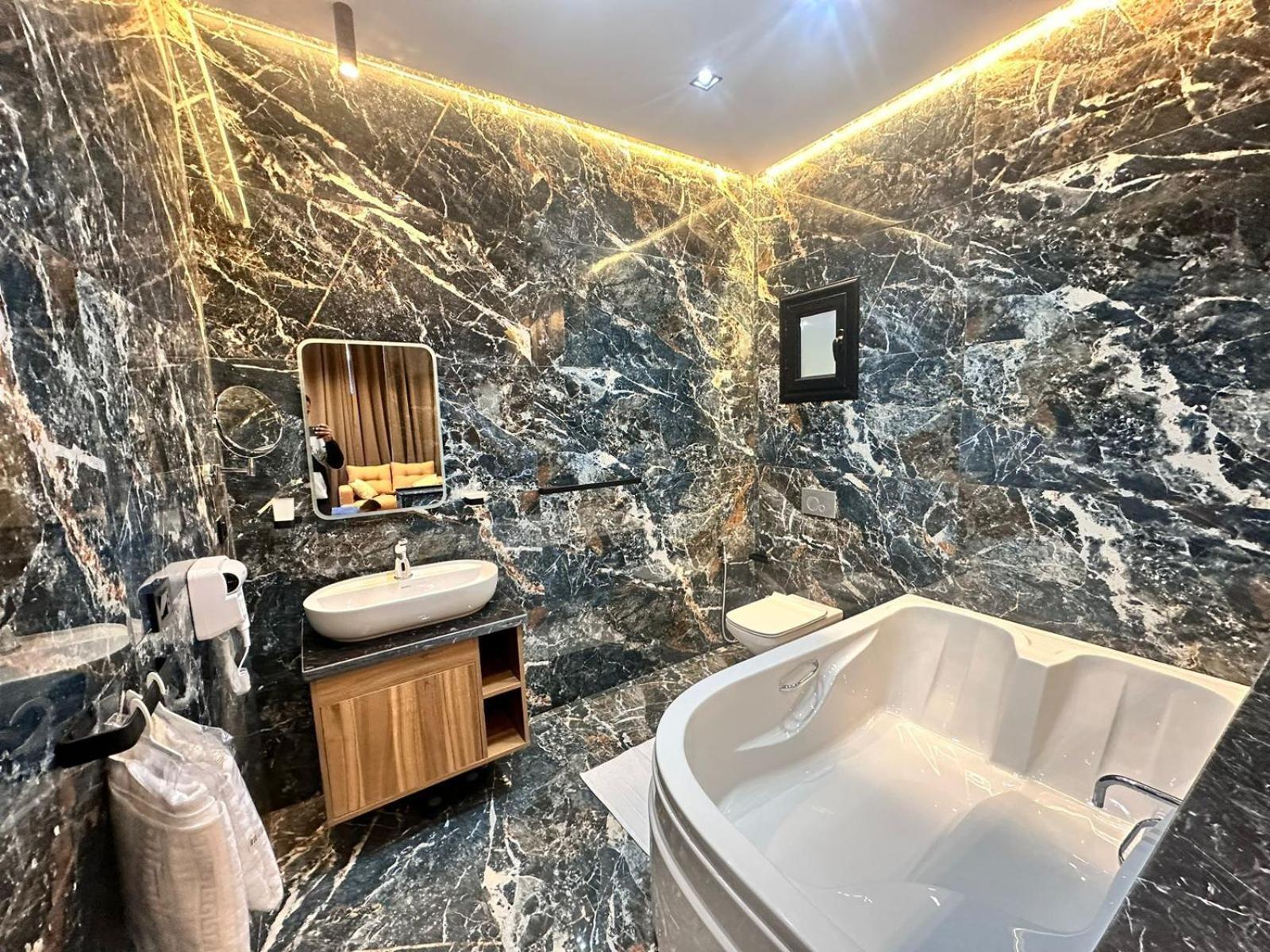 Farida Habu Palace 5* Luxor