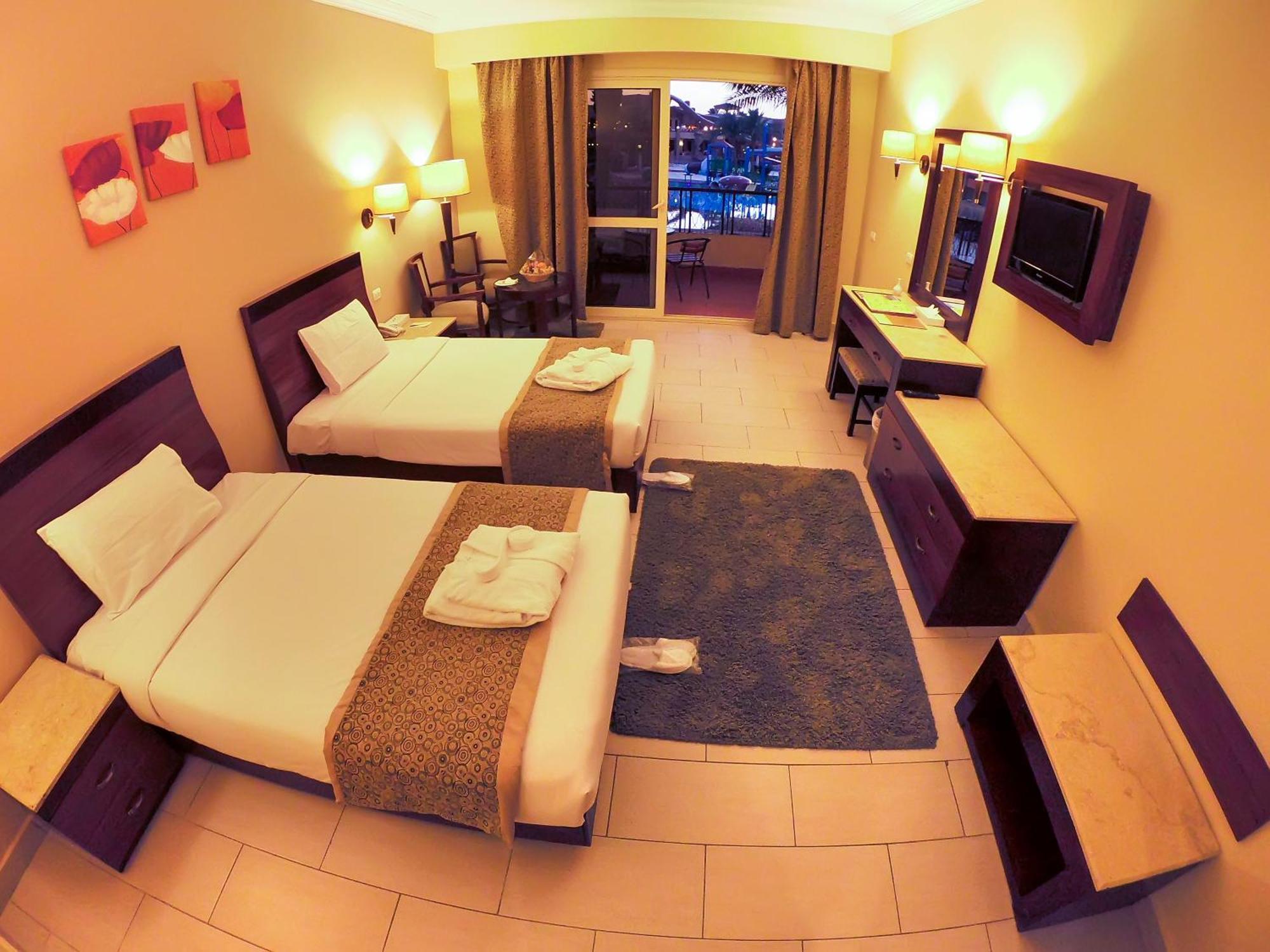 Regency Plaza Aqua Park And Resort