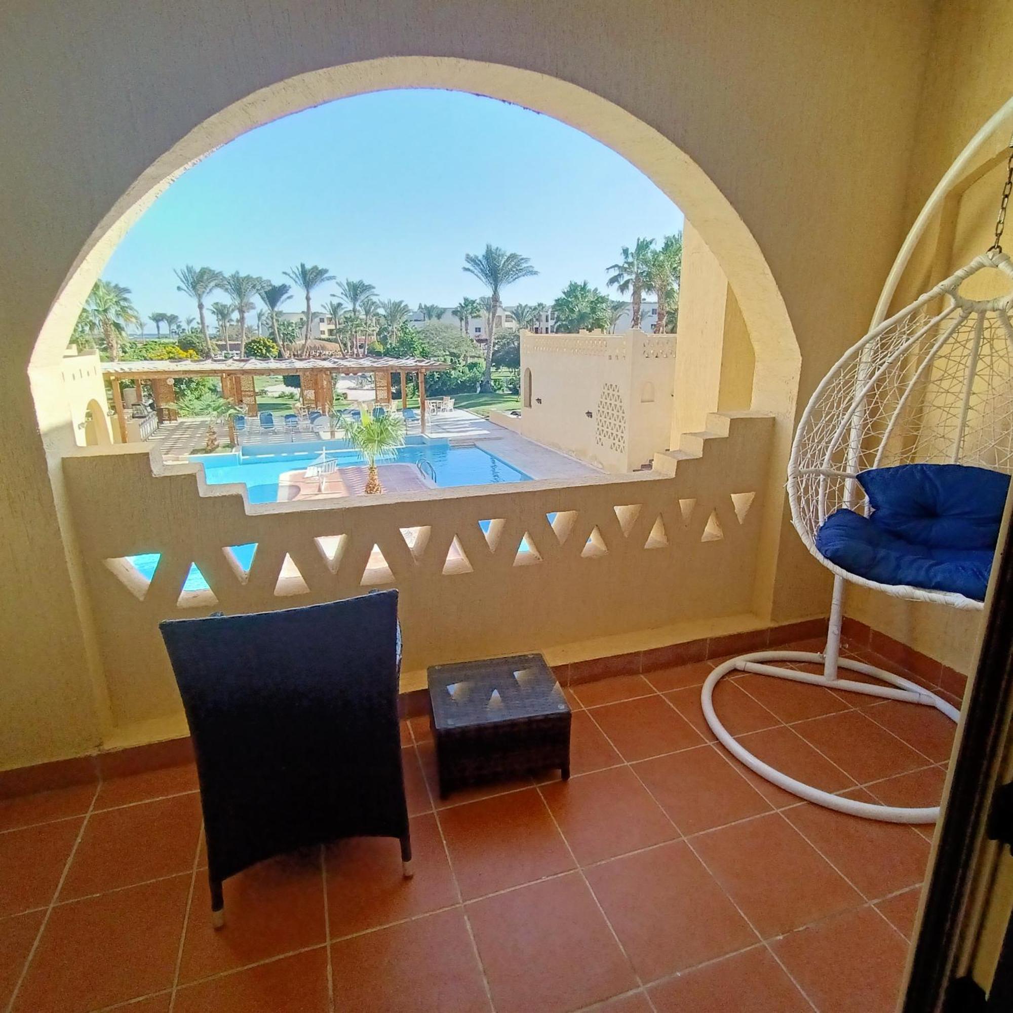 Regency Plaza Aqua Park And Resort 4*