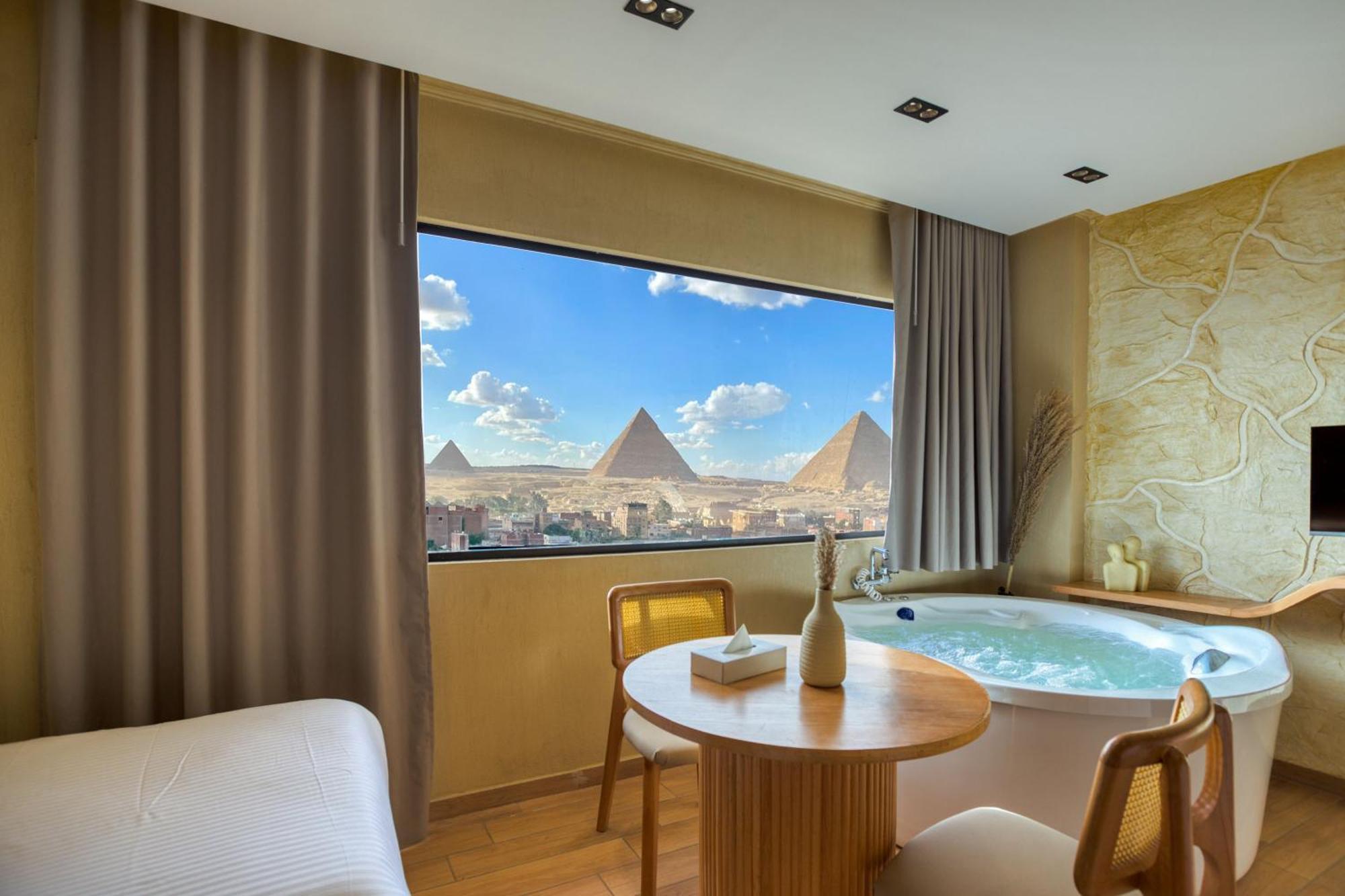 Hotel Eterna Pyramids View 4*