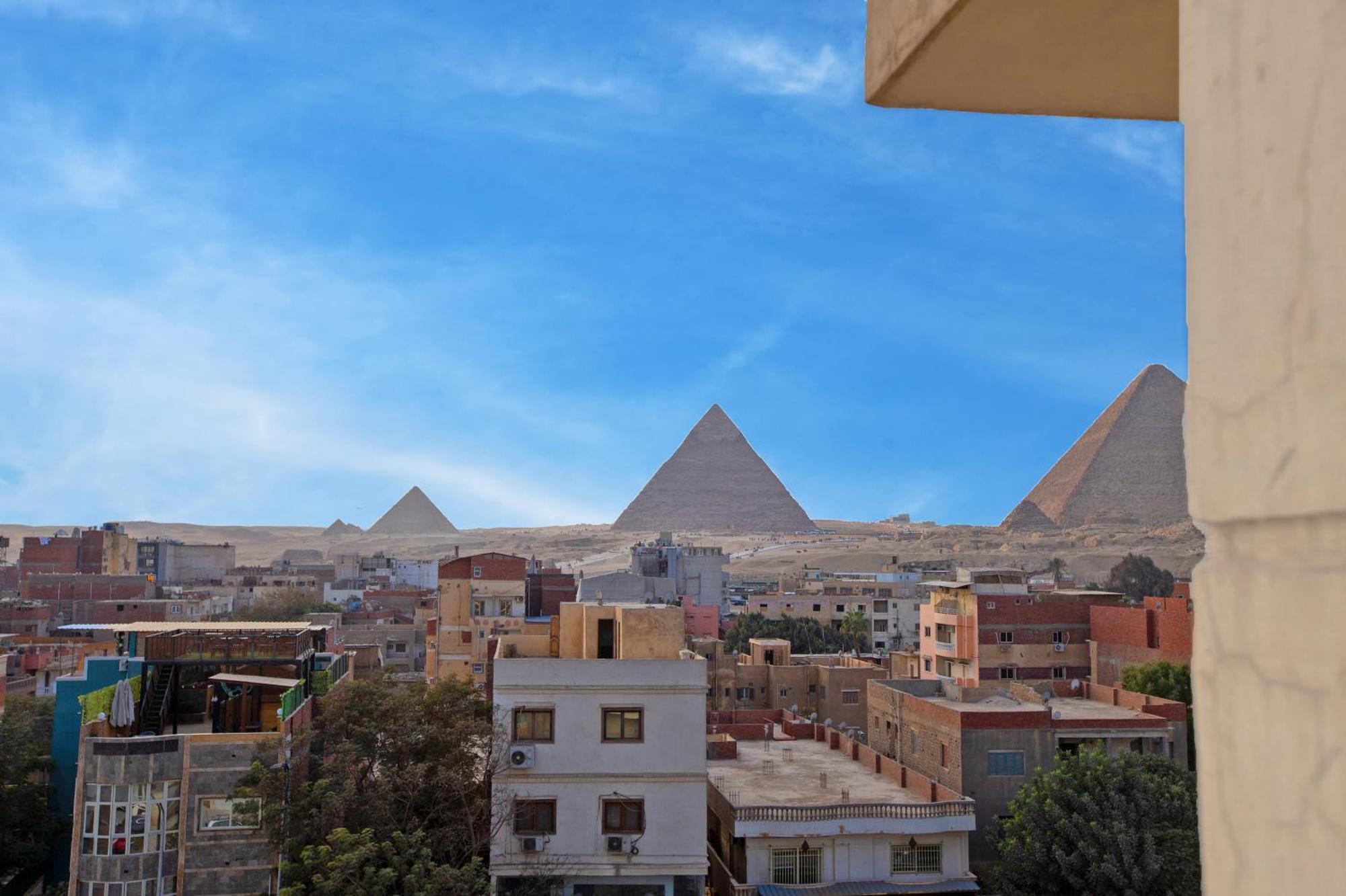 Galaxy Pyramids View Hotel