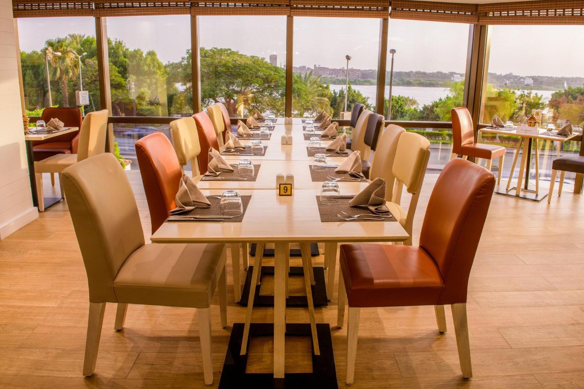 Maadi By Ihg 5* Kahire