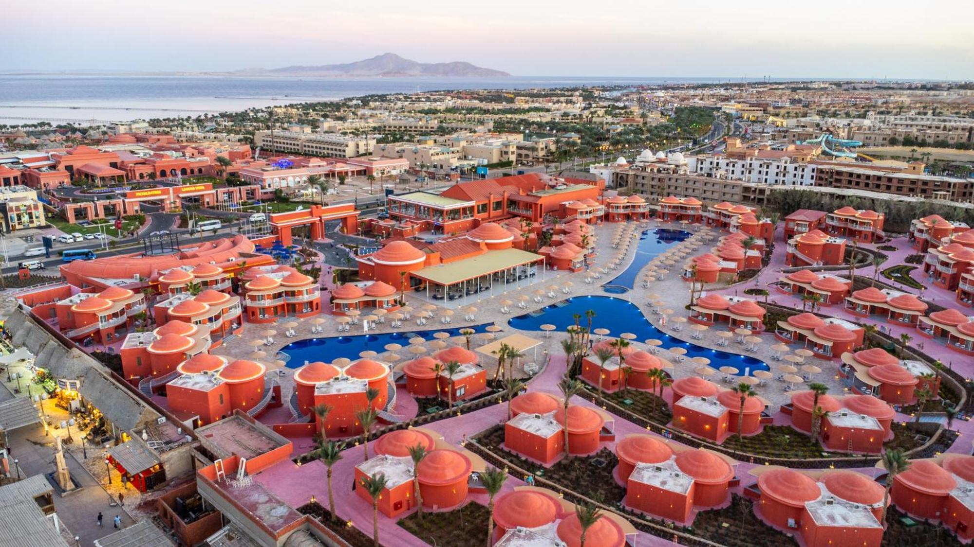 Complex Pickalbatros Laguna Club Sheikh