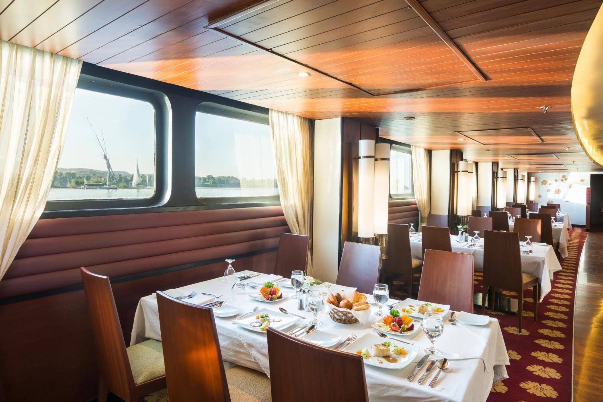 M/y Alyssa - 4 Or 7 Nights From Each Monday And 3 Or 7 Nights From Aswan Each Friday 5*