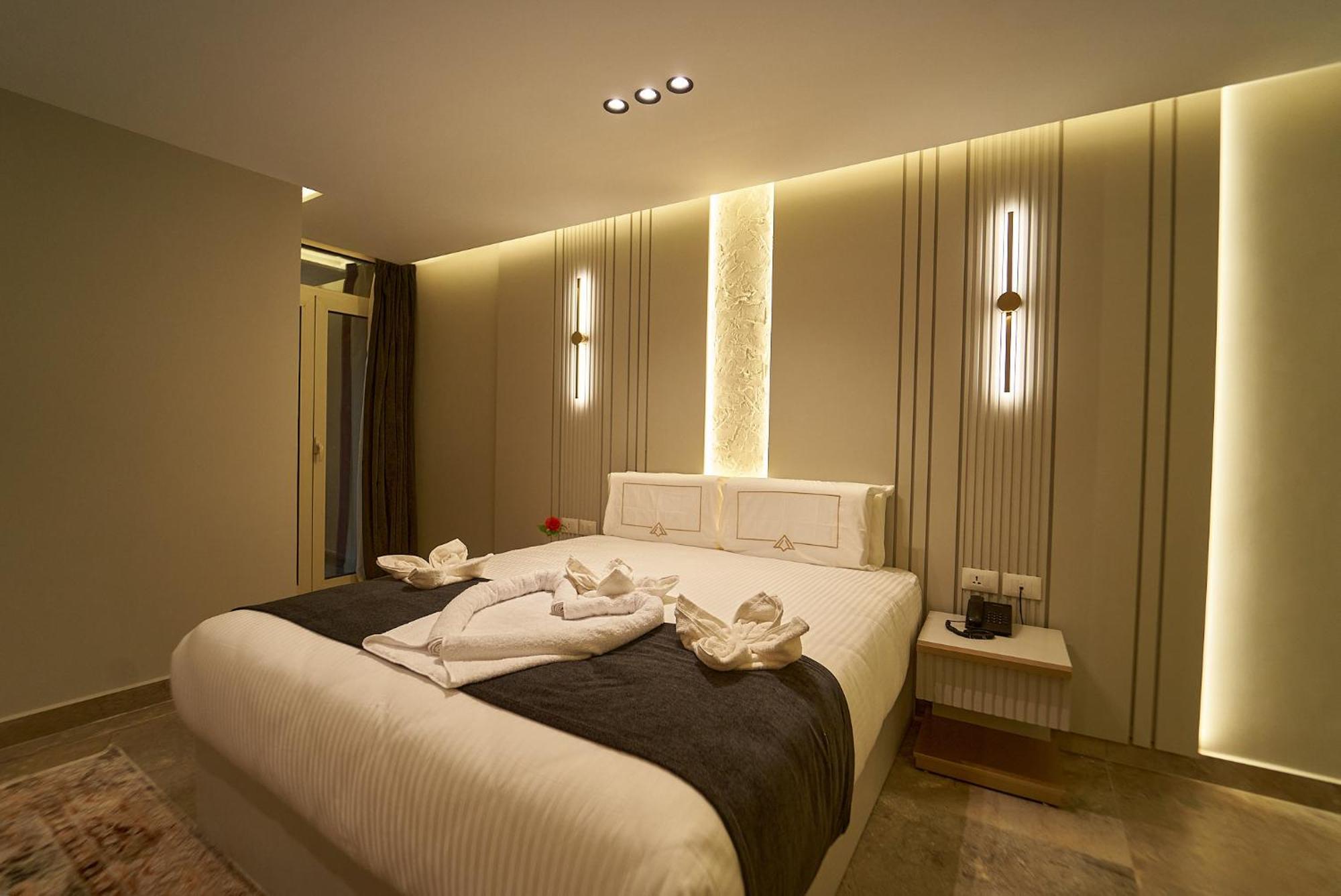 Pyramids Charm Hotel 3*