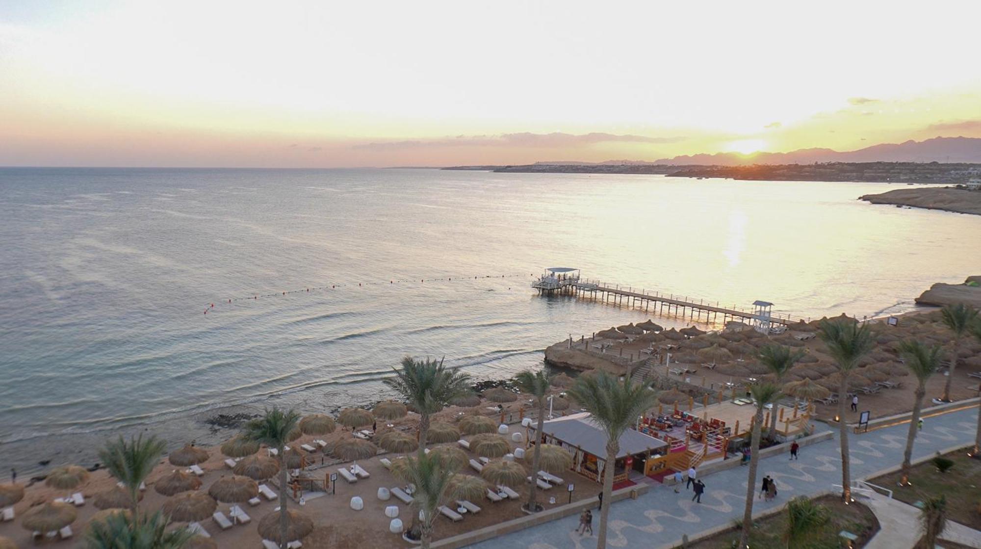 Sunrise Remal Beach