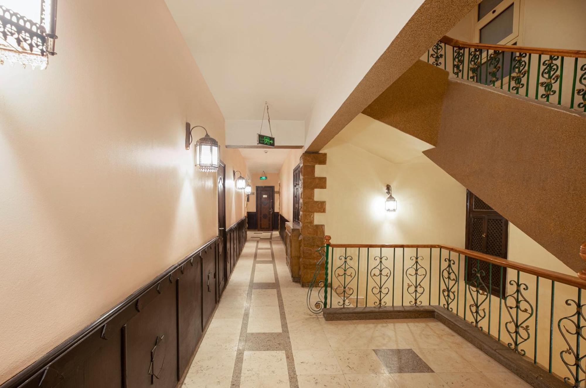 Hotel Holidays Express 3*