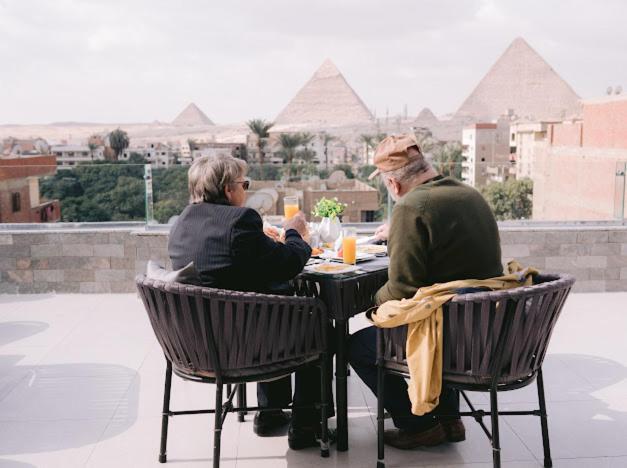 Tuya Pyramid View Hotel