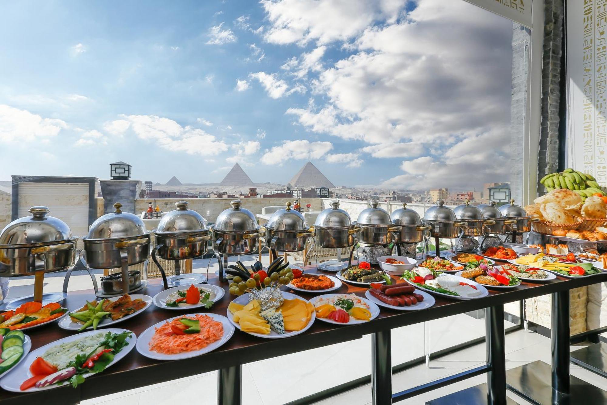 Rixoss Tower Pyramids View Aparthotel