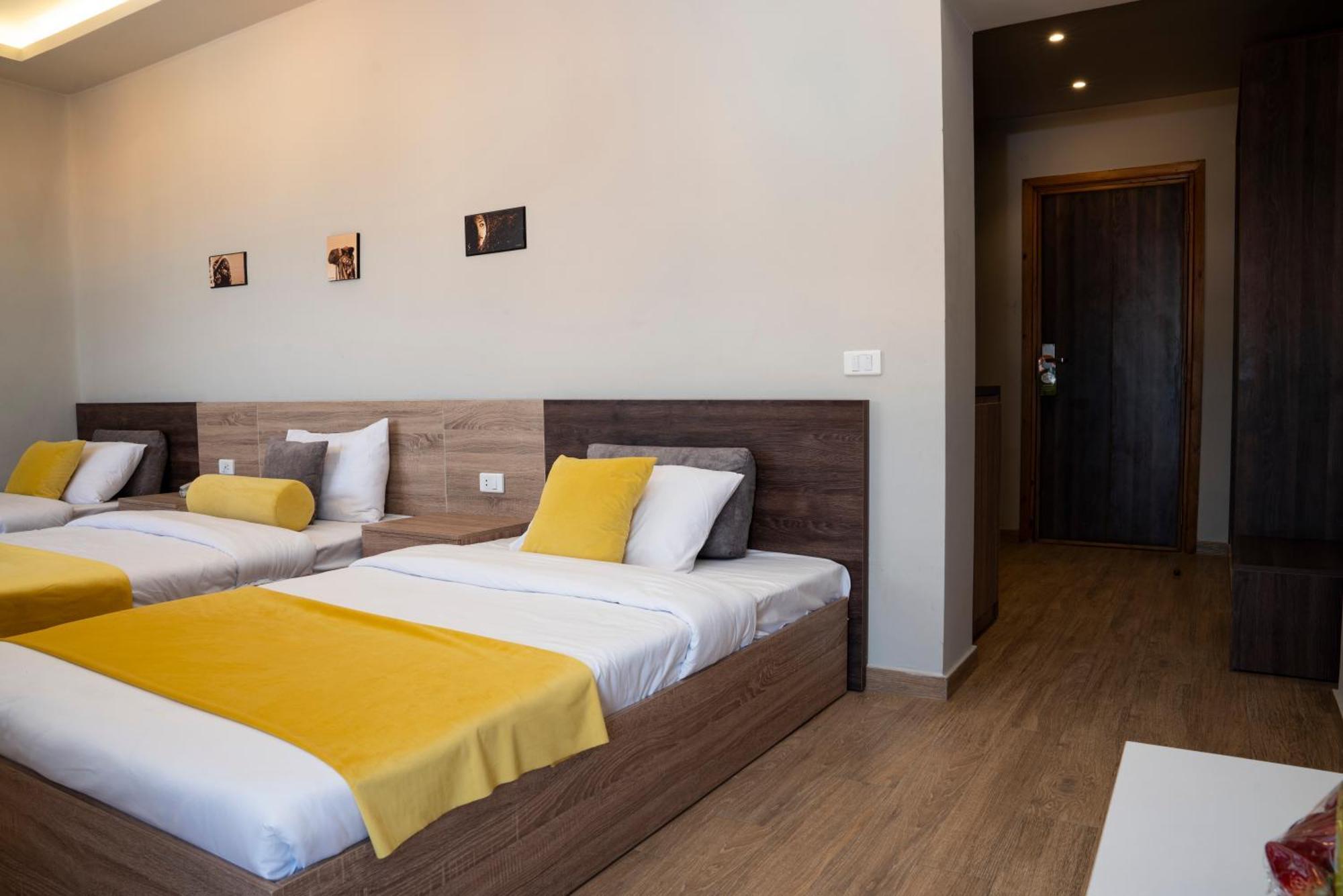 Hotel Al Dora
