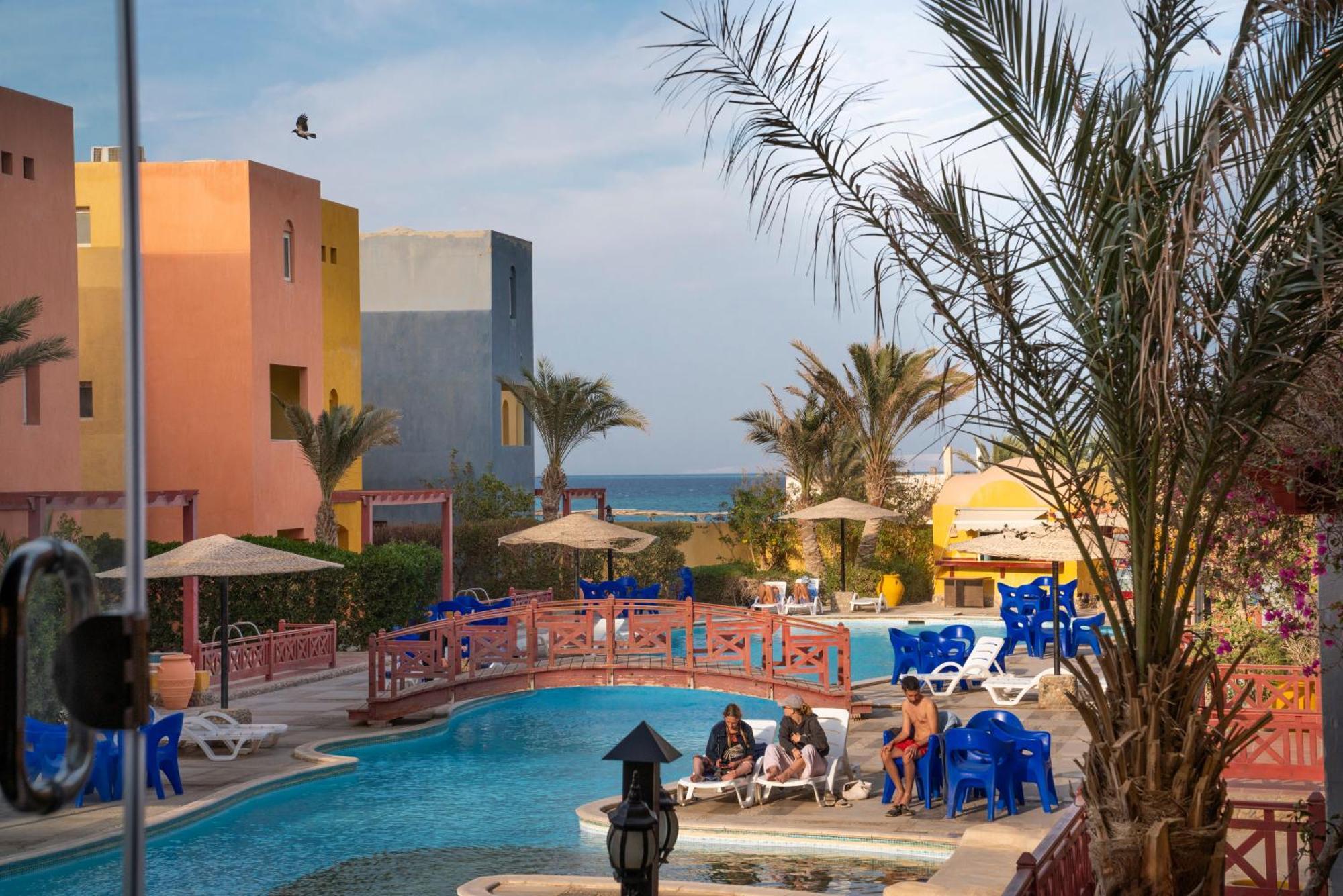 Al Dora Hotel 3*