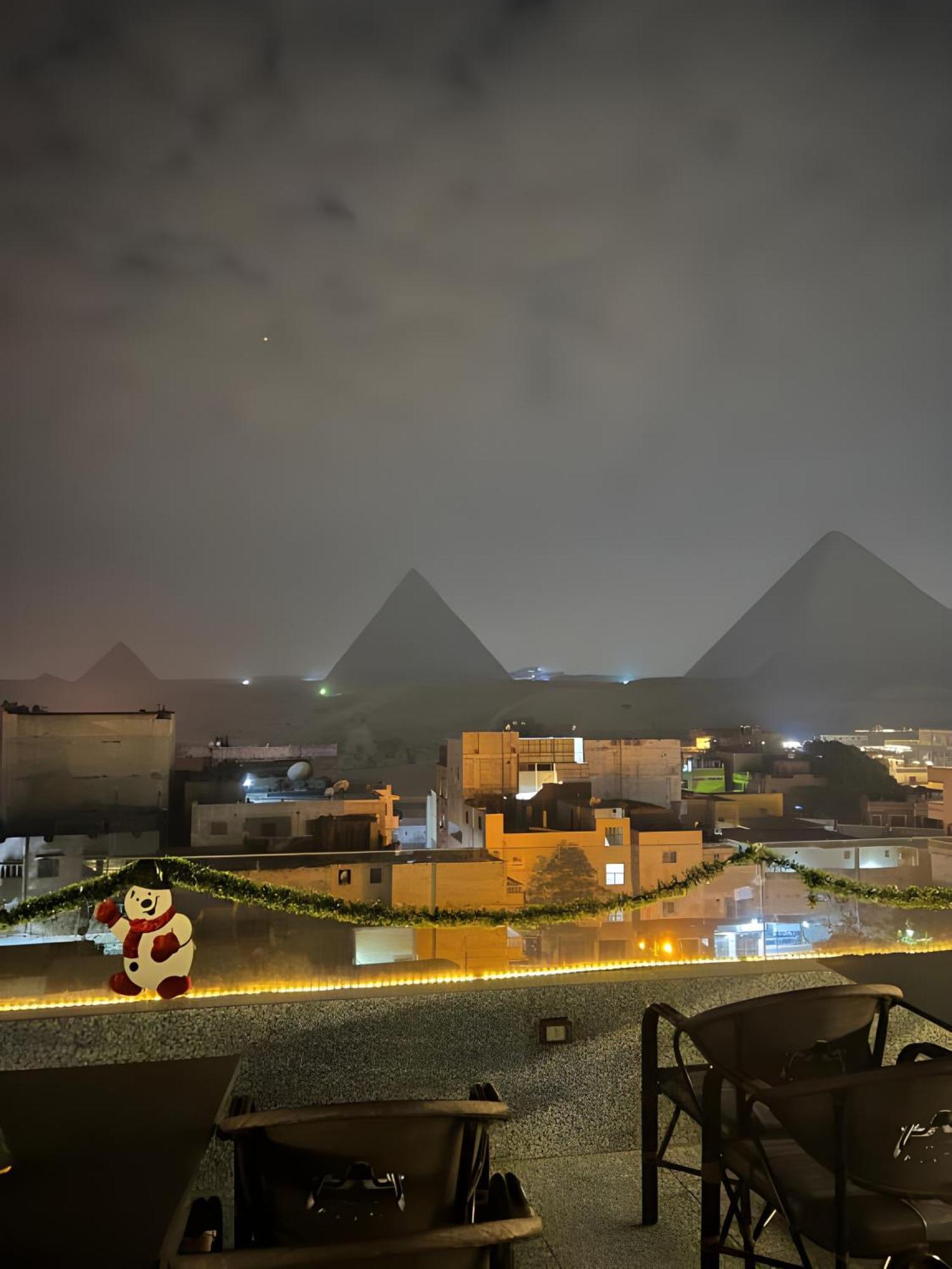 Golden Pyramids Of The Middle East Hotel Kafrat al Jabal