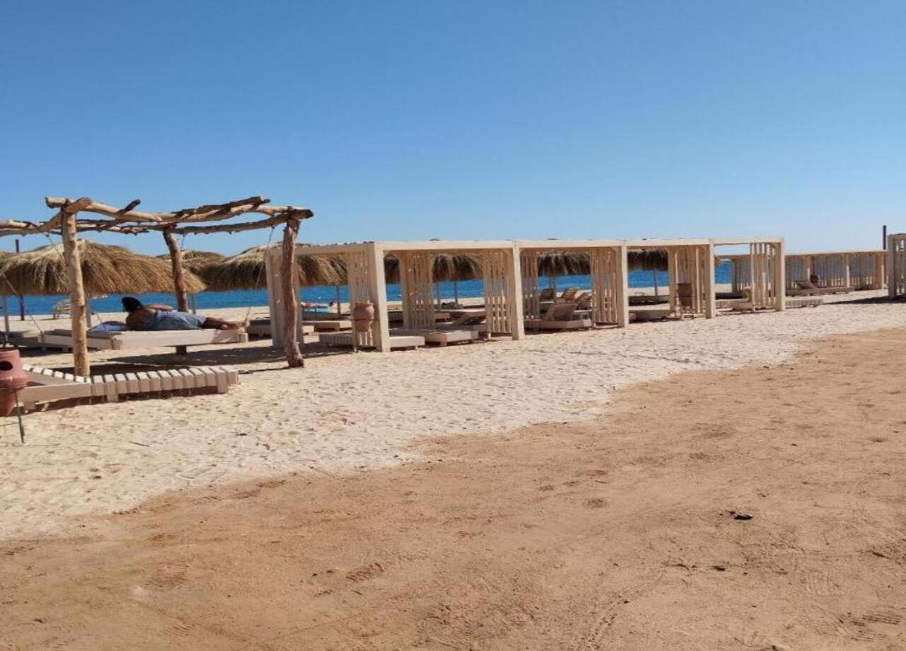 Luxury Modern Near Airport & Downtown Apartment Hurghada