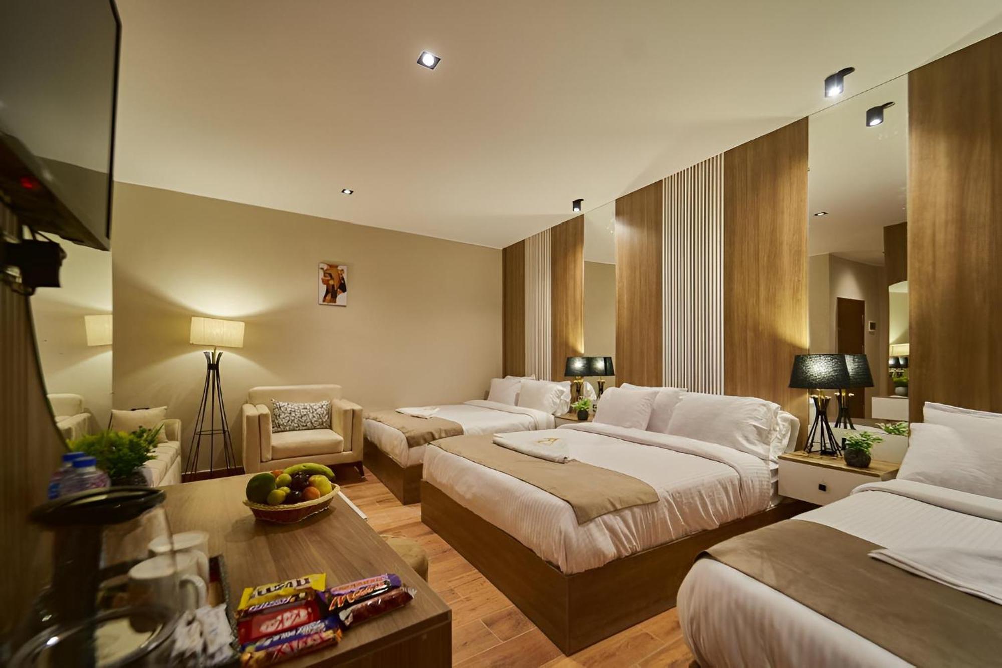 Hotel Golden Pyramids Of The Middle East