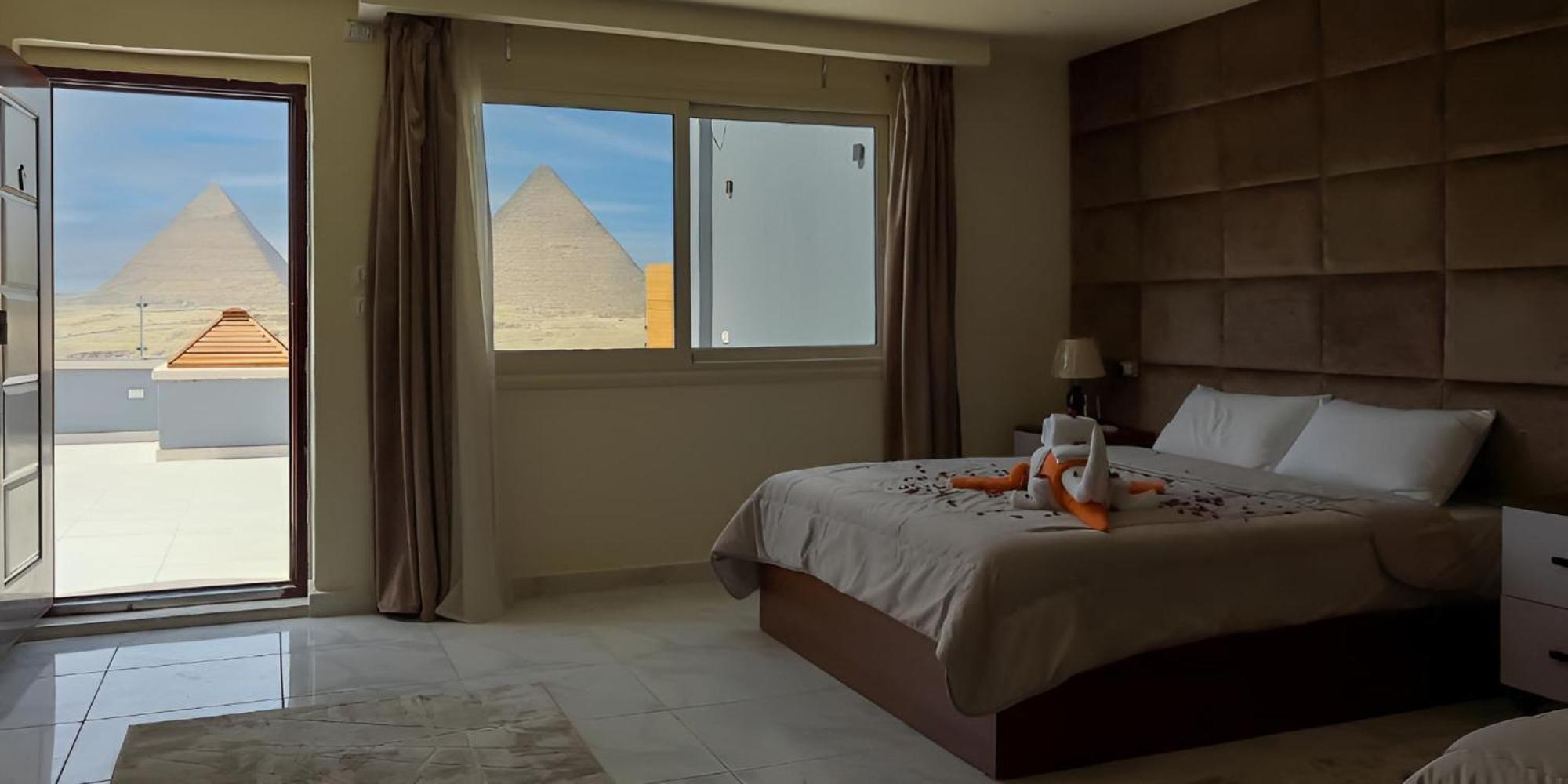 Golden Pyramids Of The Middle East 3* Kafrat al Jabal