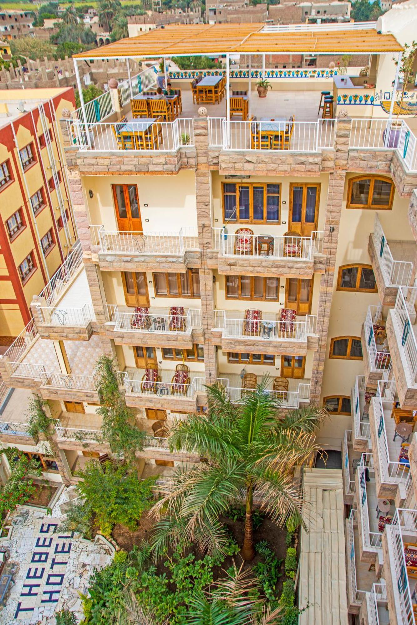 Thebes Hotel 3*