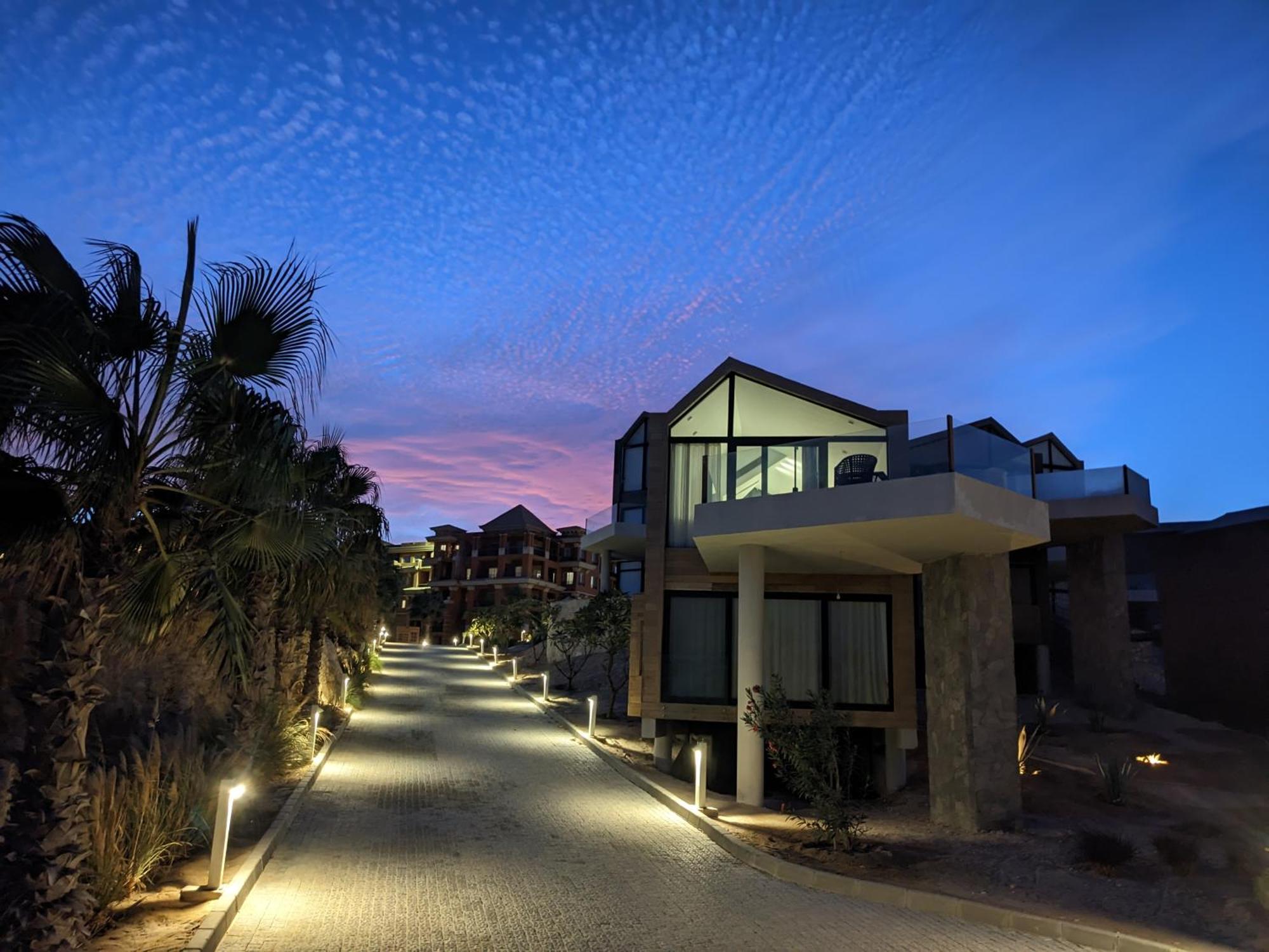 Villa Sea & Golf Views 2br With Free & Pool Access Hurghada