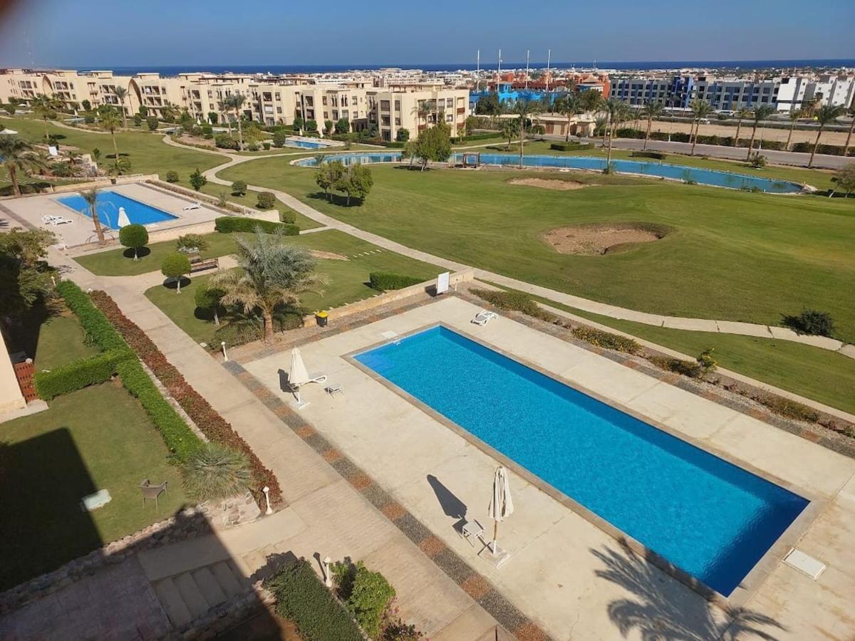 Elsheikh Flat Golf Heights *