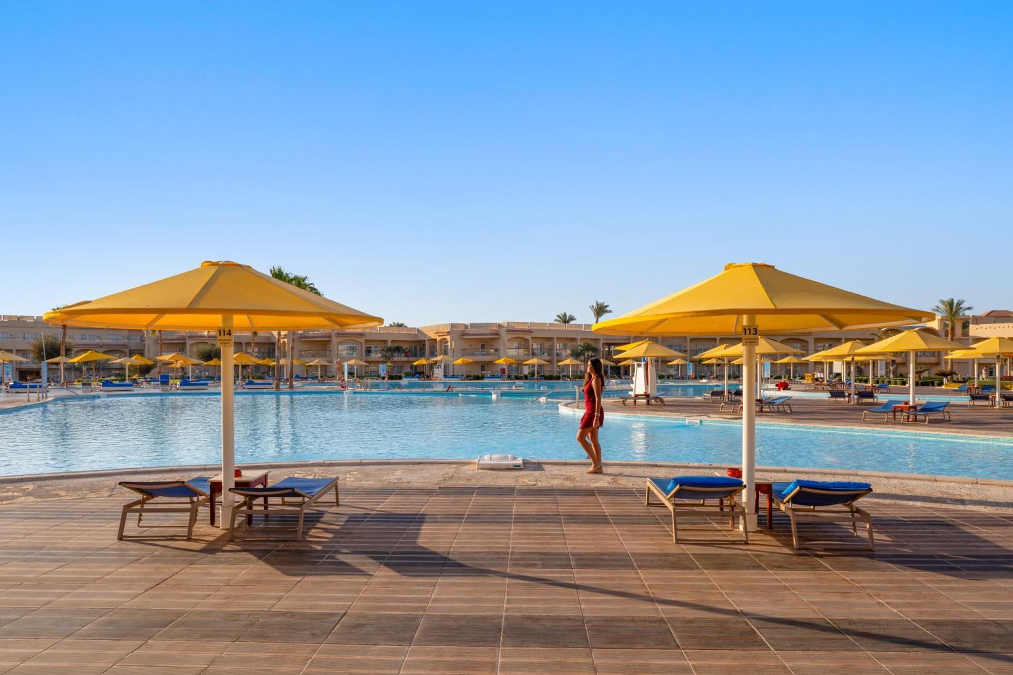 Resort Pickalbatros Royal Moderna 