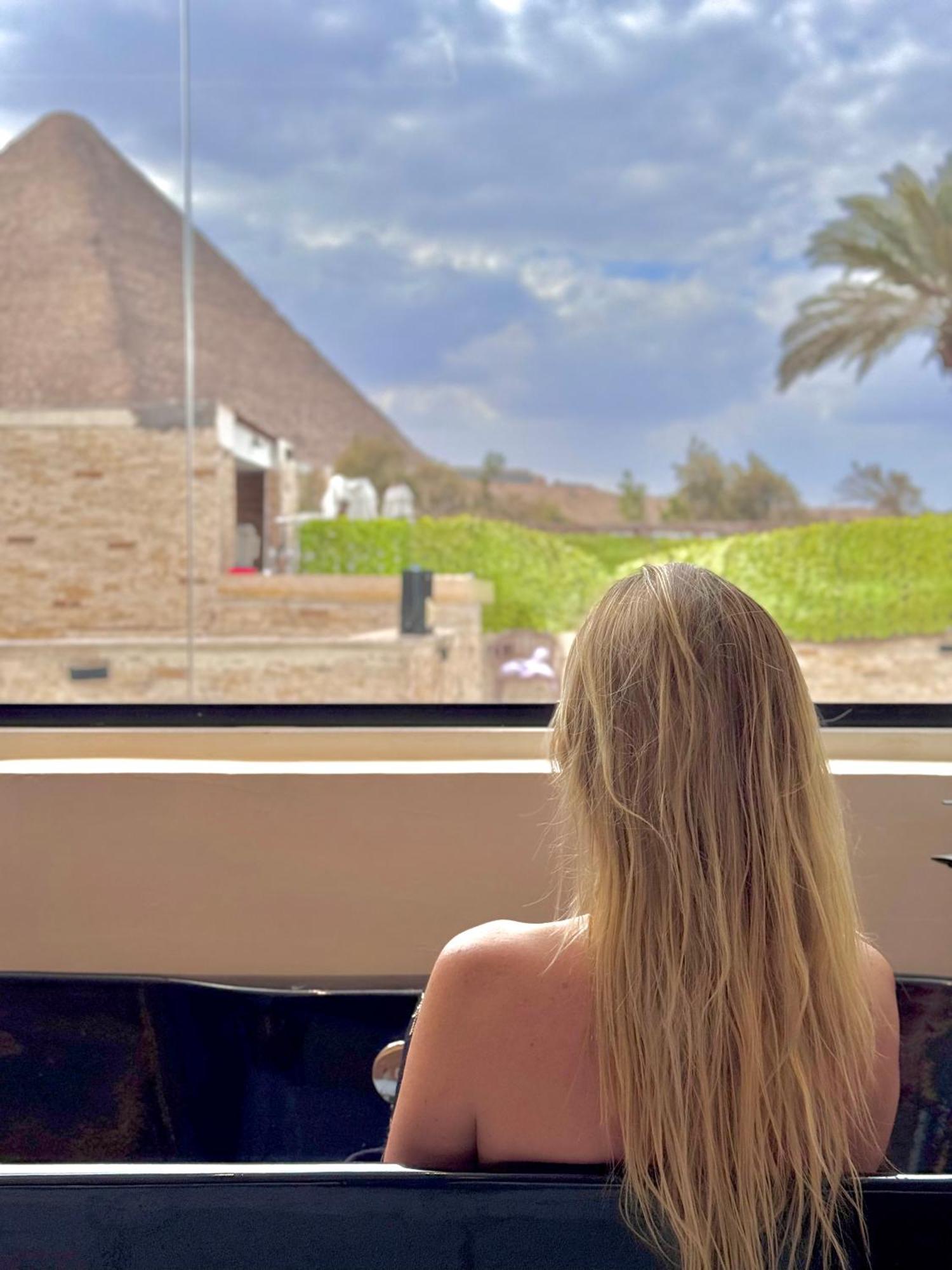 New Golf Pyramids View 3*