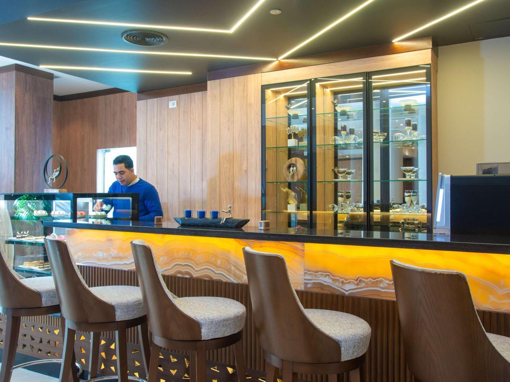 Hotel Novotel El Borg 4*